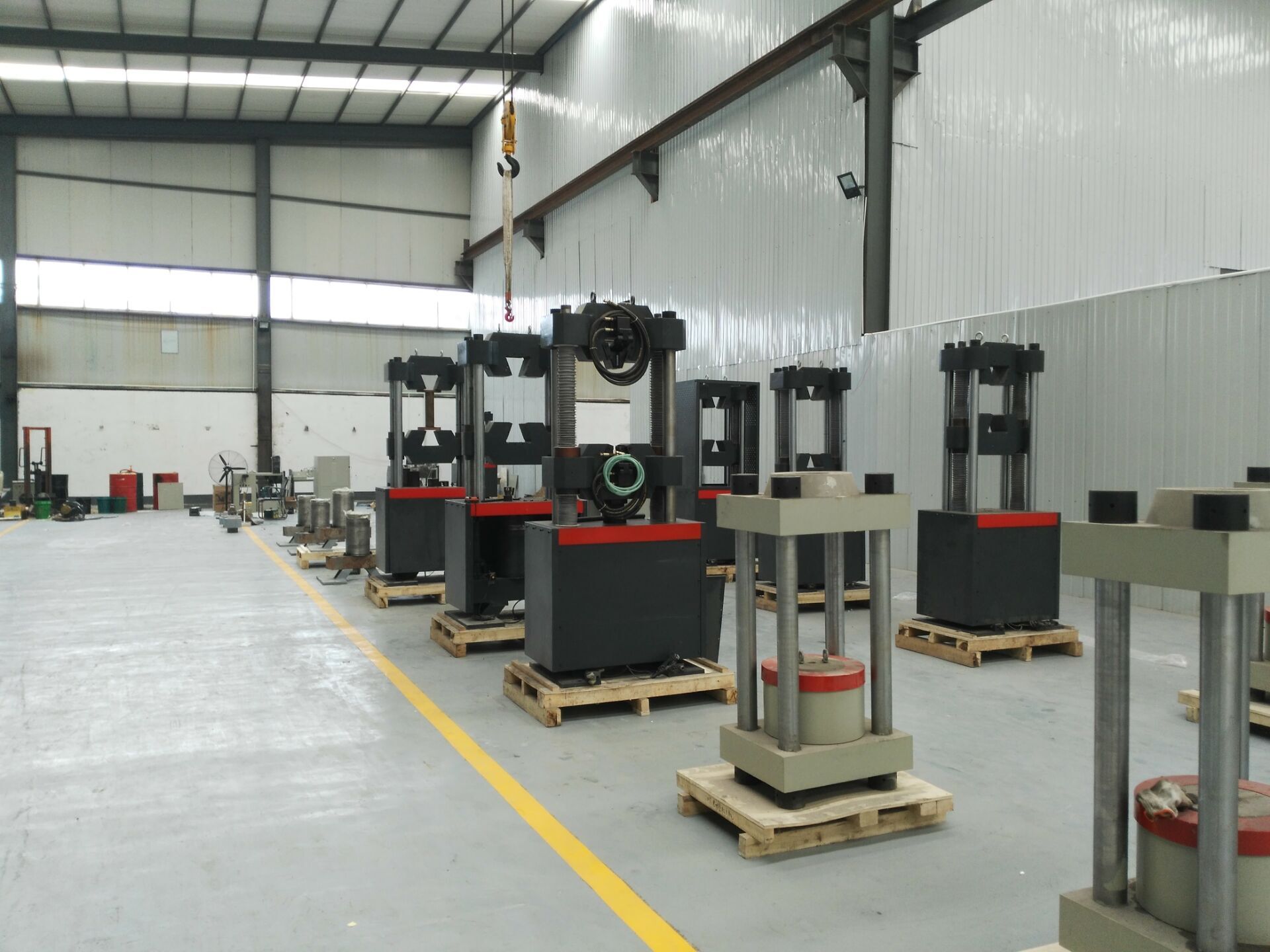 1000KN數(shù)顯式液壓萬能試驗機(jī)